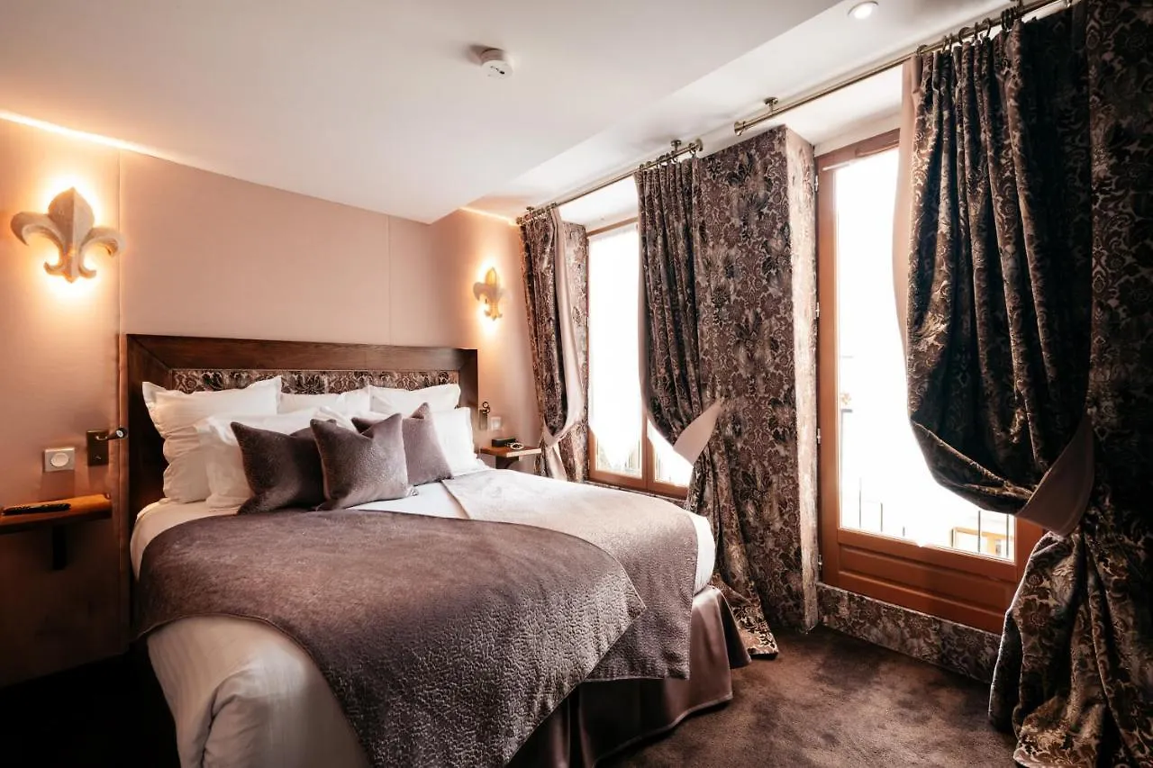 Le Temple De Jeanne Hotel Paris