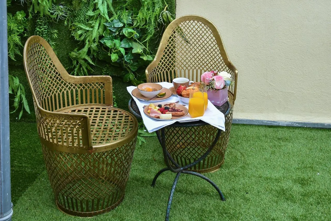 Le Temple De Jeanne Hotel Paris